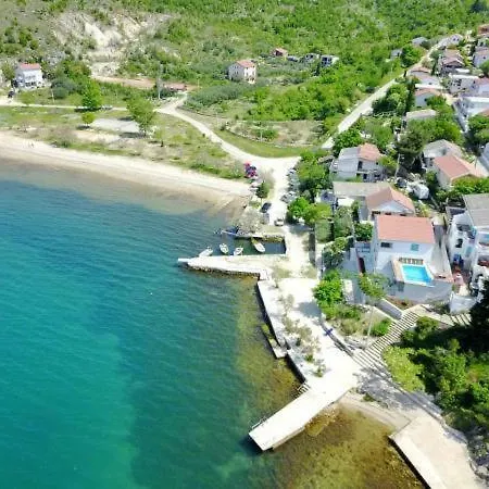 Vacation Erslan *
