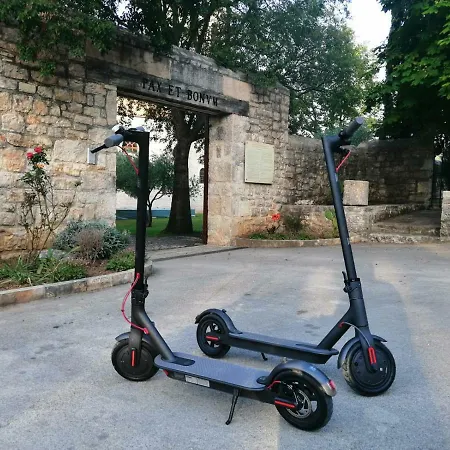 Prázdninový dům Vacation Erslan